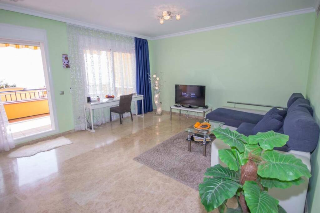 Casa Tres Vistas Luxury Apartment With Stunning Views To The Ocean Puerto de Santiago  Exterior photo